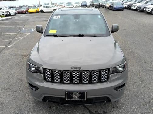 2020 Jeep Grand Cherokee Altitude