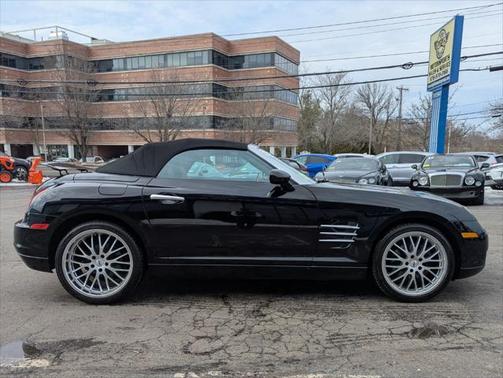 2005 Chrysler Crossfire Base
