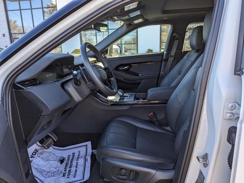 2024 Land Rover Range Rover Evoque Dynamic SE