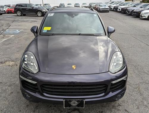 2018 Porsche Cayenne Platinum Edition
