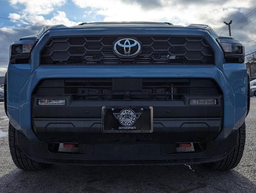 2025 Toyota 4Runner TRD Off Road