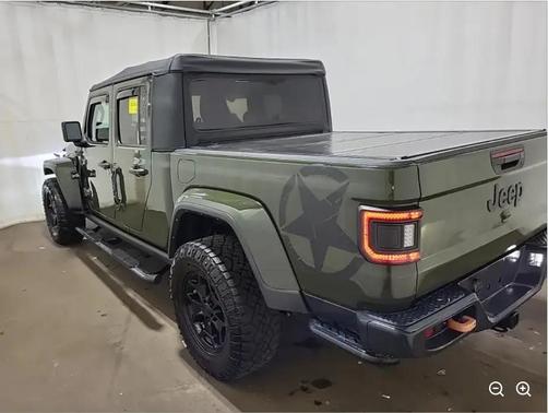 Sarge Green Clearcoat 2022 Jeep Gladiator Willys 4x4