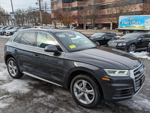 2020 Audi Q5 45 Premium Plus