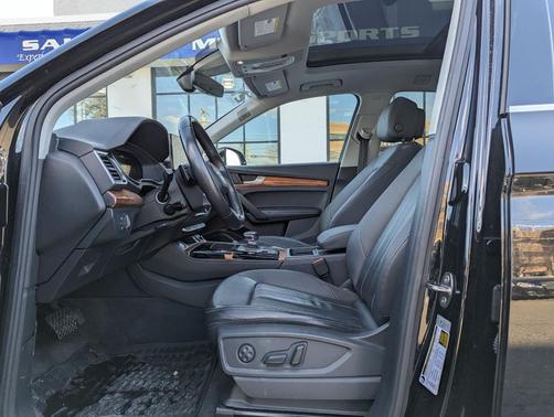 2021 Audi Q5 45 Premium Plus