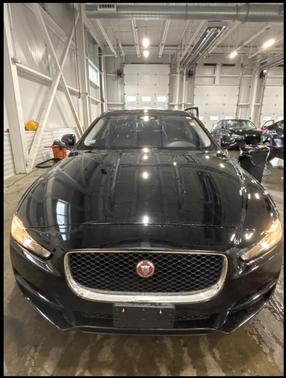 2017 Jaguar XE 35t Premium