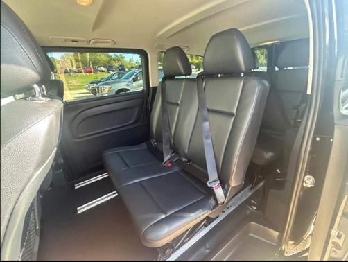 2020 Mercedes-Benz Metris Base