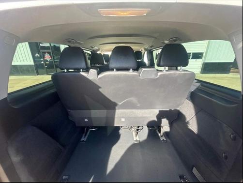 2020 Mercedes-Benz Metris Base