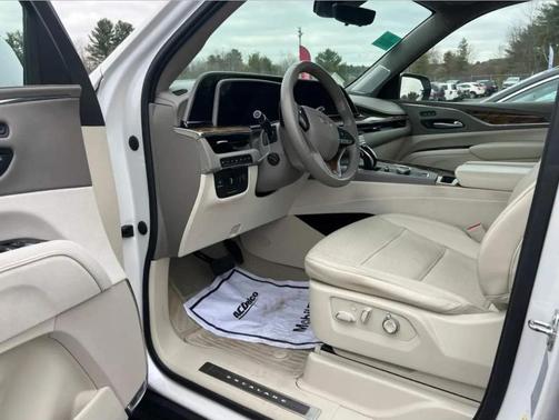 Crystal White Tricoat 2022 Cadillac Escalade Premium Luxury Platinum