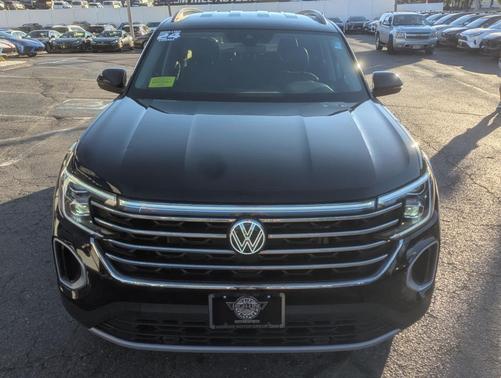 2024 Volkswagen Atlas 2.0T SE w/Technology 4MOTION