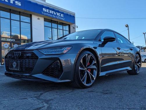 2022 Audi RS 7 4.0T
