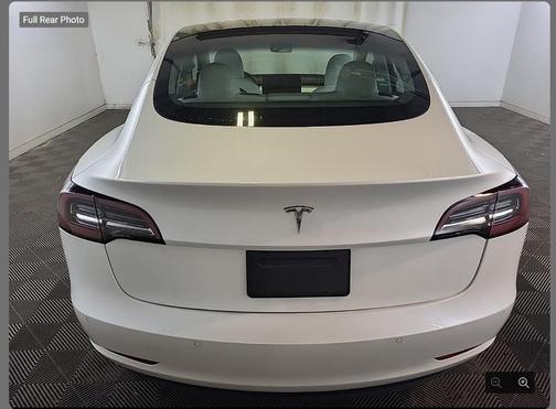 2021 Tesla Model 3 Standard Range Plus
