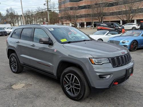2019 Jeep Grand Cherokee Trailhawk