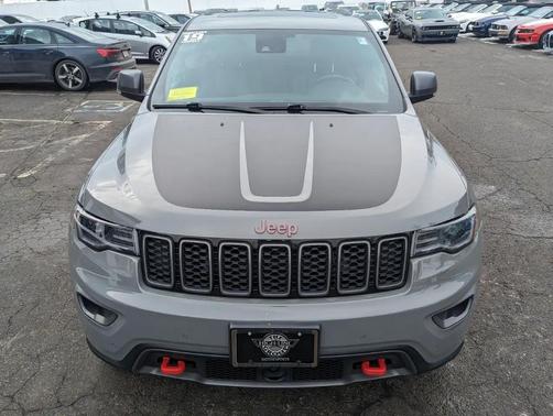 2019 Jeep Grand Cherokee Trailhawk
