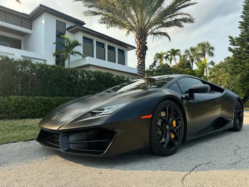 2016 Lamborghini Huracan LP580-2