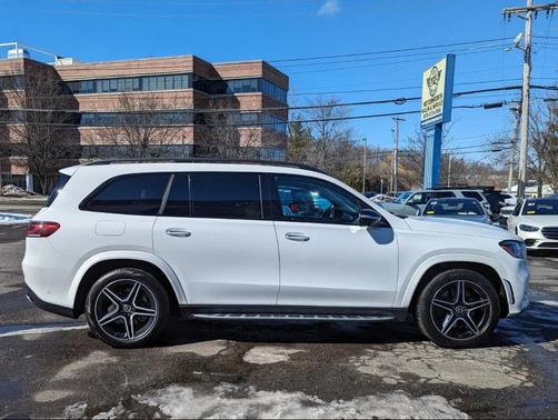 2022 Mercedes-Benz GLS 450 4MATIC