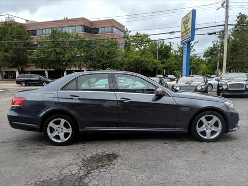 2014 Mercedes-Benz E-Class 4MATIC