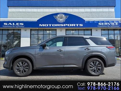Gun Metallic 2022 Nissan Pathfinder S 4WD