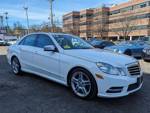 2013 Mercedes-Benz E-Class 4MATIC