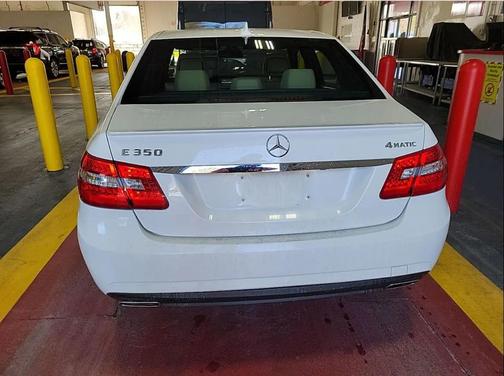 2013 Mercedes-Benz E-Class 4MATIC