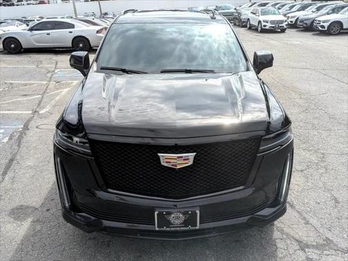 2023 Cadillac Escalade Sport