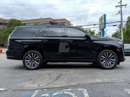 2023 Cadillac Escalade Sport