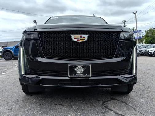2023 Cadillac Escalade Sport