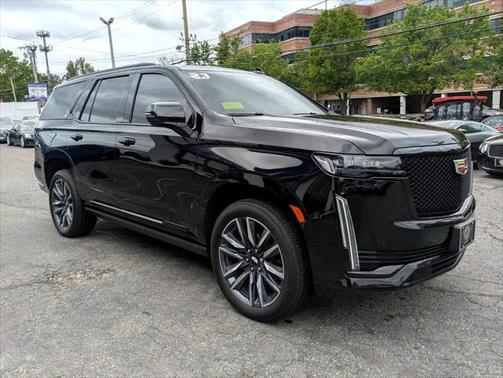2023 Cadillac Escalade Sport