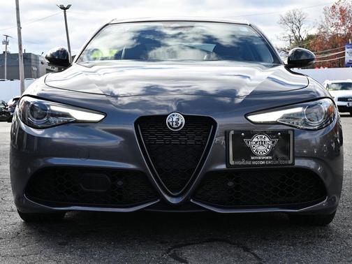 2019 Alfa Romeo Giulia Ti Sport