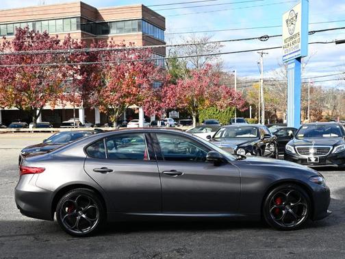 2019 Alfa Romeo Giulia Ti Sport
