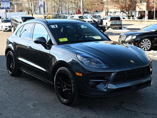 2021 Porsche Macan GTS