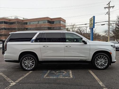 2021 Cadillac Escalade ESV Premium Luxury