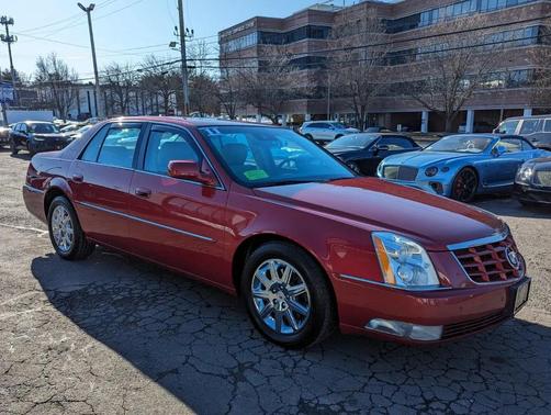 2011 Cadillac DTS Premium Collection