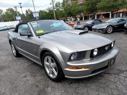 2008 Ford Mustang GT Deluxe