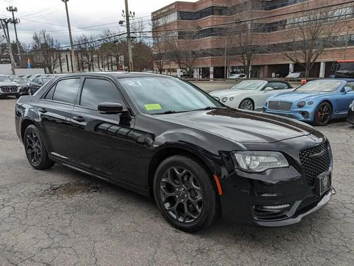 2021 Chrysler 300 Touring