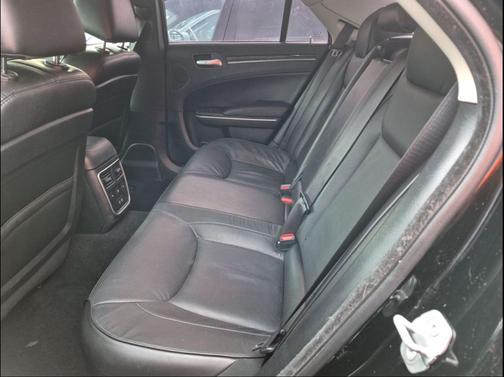 2021 Chrysler 300 Touring