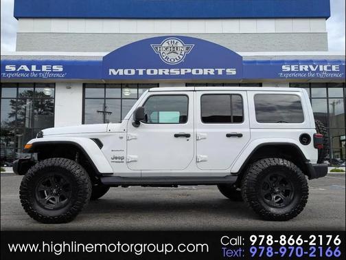 Bright White Clearcoat 2018 Jeep Wrangler Unlimited Sahara