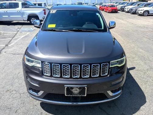 2018 Jeep Grand Cherokee Summit