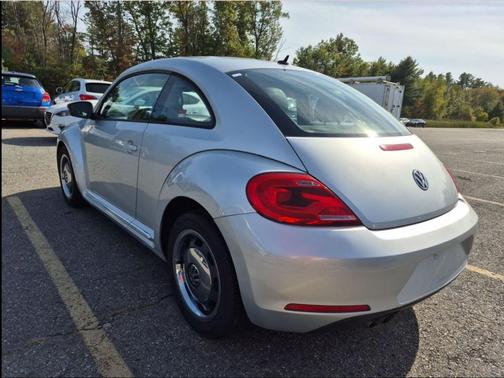 2012 Volkswagen Beetle 2.5L