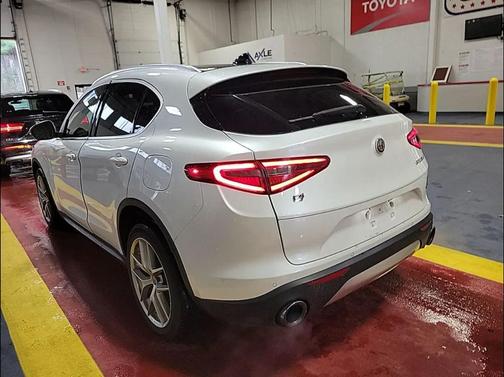 2019 Alfa Romeo Stelvio Ti Lusso