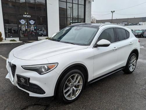 2019 Alfa Romeo Stelvio Ti Lusso
