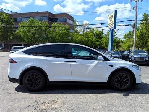 2022 Tesla Model X Dual Motor All-Wheel Drive