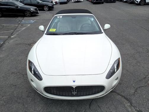 2013 Maserati GranTurismo Base