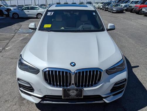 White 2021 BMW X5 xDrive40i