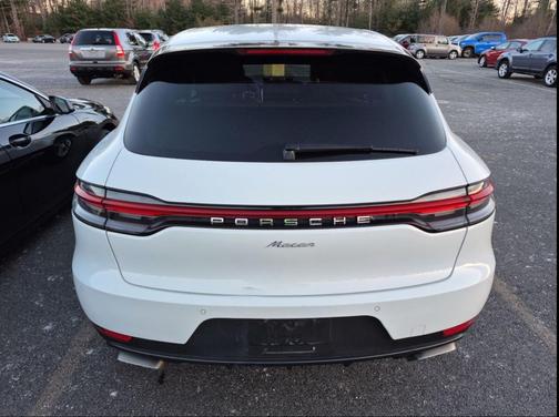 2020 Porsche Macan AWD