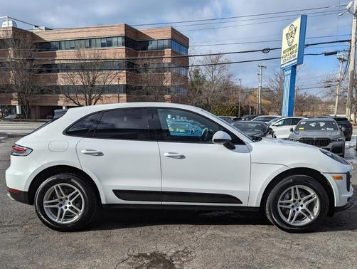 2020 Porsche Macan AWD