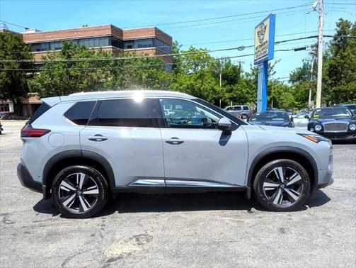 2021 Nissan Rogue Platinum