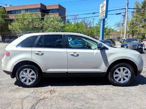 2007 Lincoln MKX Base