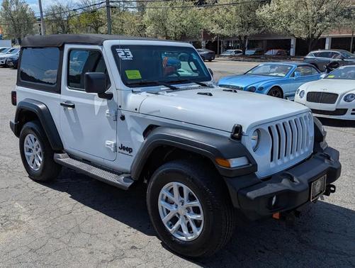 Bright White Clearcoat 2023 Jeep Wrangler Sport S