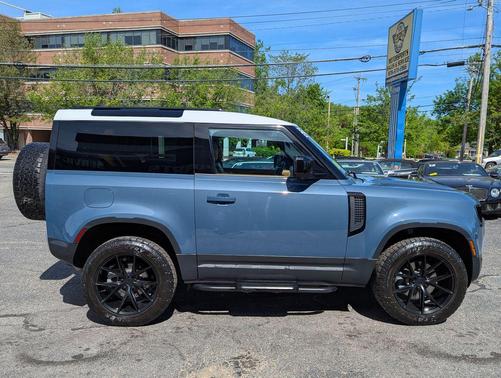Tasman Blue Metallic 2024 Land Rover Defender 90 P300 S