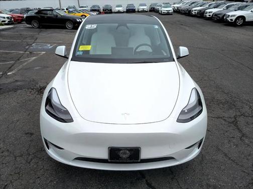 2025 Tesla Model Y Long Range Dual Motor All-Wheel Drive